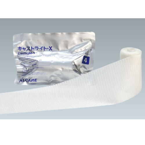 �L���X�g���C�g�EX